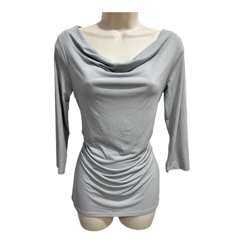 ⭐️ NEW YORK & COMPANY LIGHT GRAY / SILVER RUCHED 3/4 SLEEVES BLOUSE - SIZE XS ⭐️